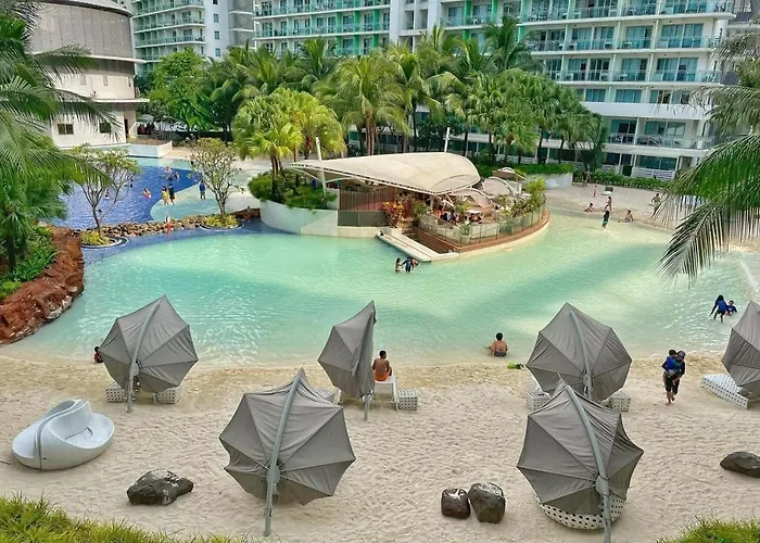Aparthotel 1br Azure Near Airport & Mall View, Netflix, 100mbps 4*